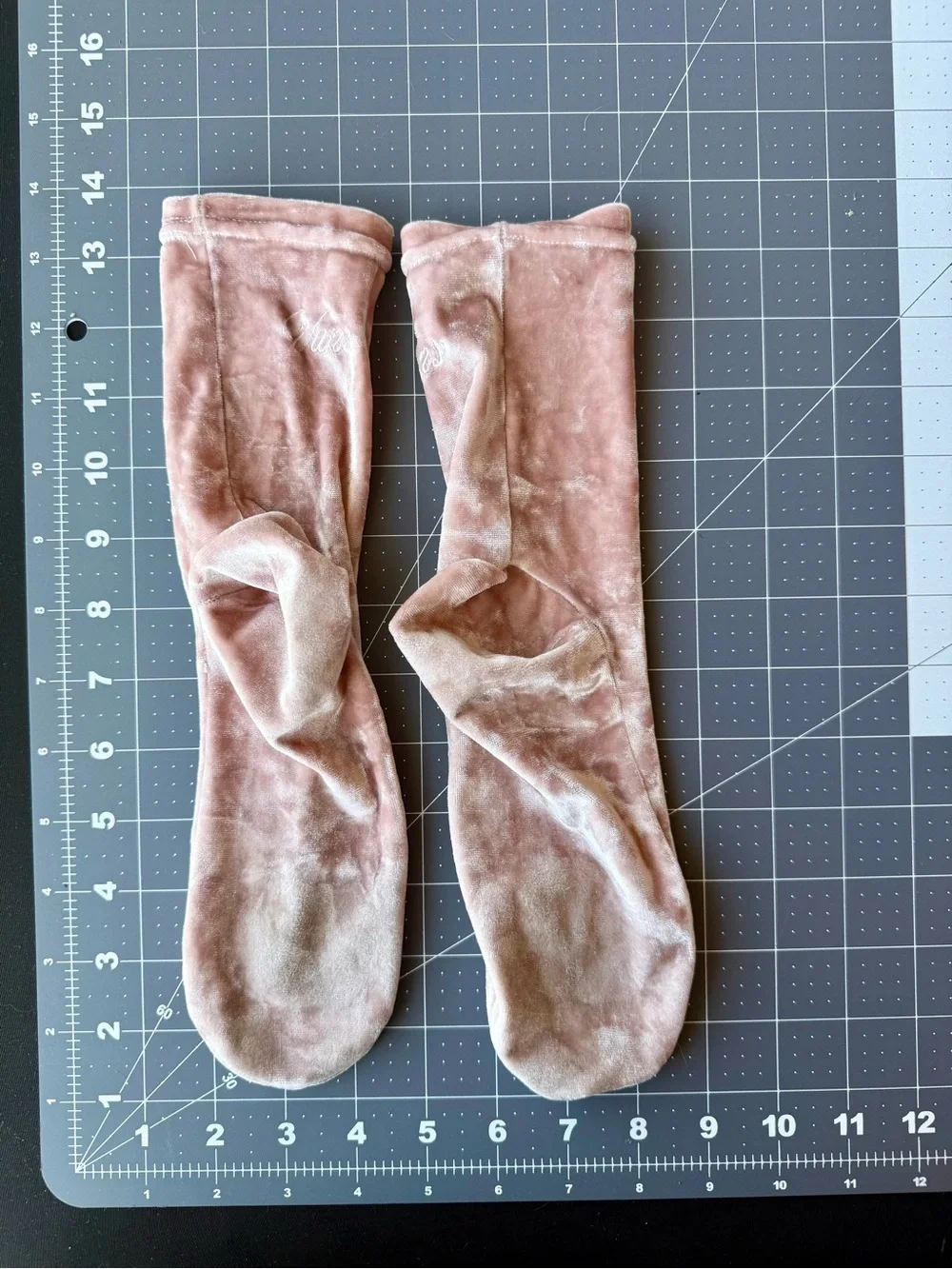 Vans even socks